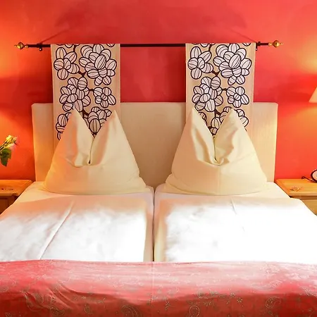 Schloss Hotel 3*