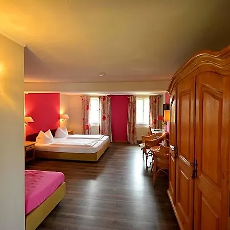 Schloss 3* 부텐하임