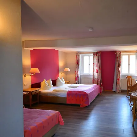 Hotel Schloss 3*