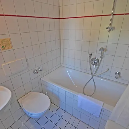 Hotel Schloss 3*